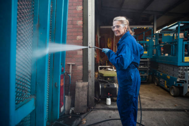 Best Gas Station Cleaning  in Savage, MN